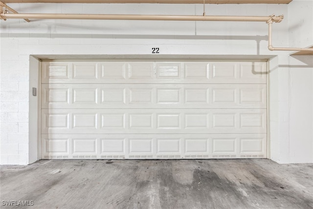 11600 Court Of Palms Unit 201, Fort Myers, FL 33908 - view of garage