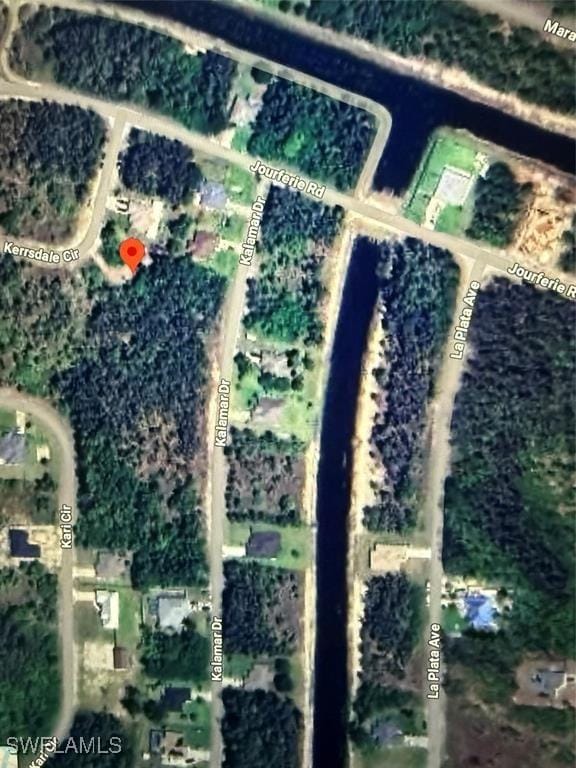 318 Kerrsdale Cir, Lehigh Acres, FL 33974