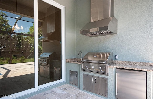 14302 Charthouse Cir, Naples, FL 34114 - view of patio / terrace with a sink