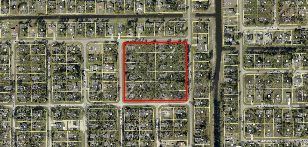 827 Ontario Ave S, Lehigh Acres, FL 33974