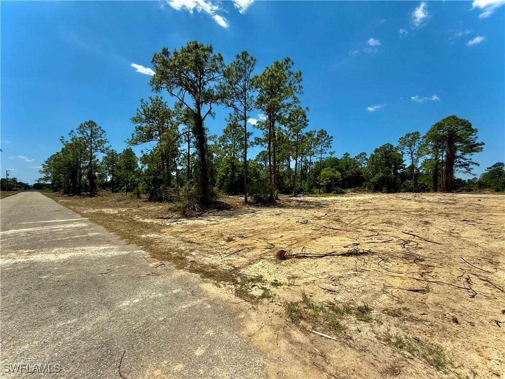 325 Abbott Ave, Lehigh Acres, FL 33936
