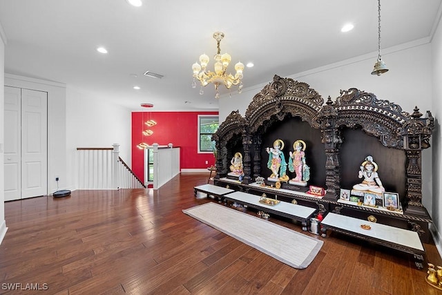 11651 Oakwood Preserve Pl, Fort Myers, FL 33913 - exercise area featuring a chandelier, wood finished floors, recessed lighting, crown molding, and baseboards