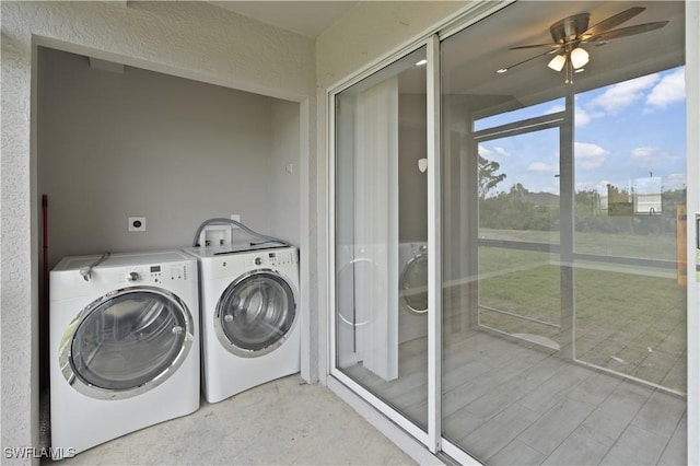 2208/2210 Haviland Ave S, Lehigh Acres, FL 33973 - laundry room featuring washer and dryer and a ceiling fan