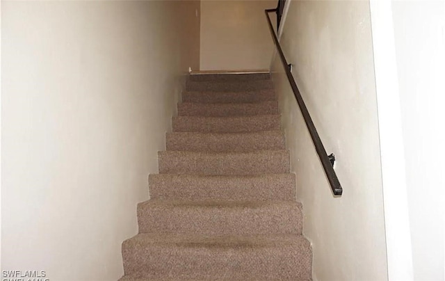 3303 Royal Canadian Trce Unit 4, Fort Myers, FL 33907 - view of stairs