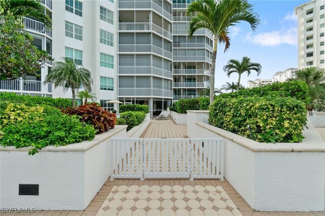 325 Dunes Blvd Unit T2, Naples, FL 34110 - photo 15
