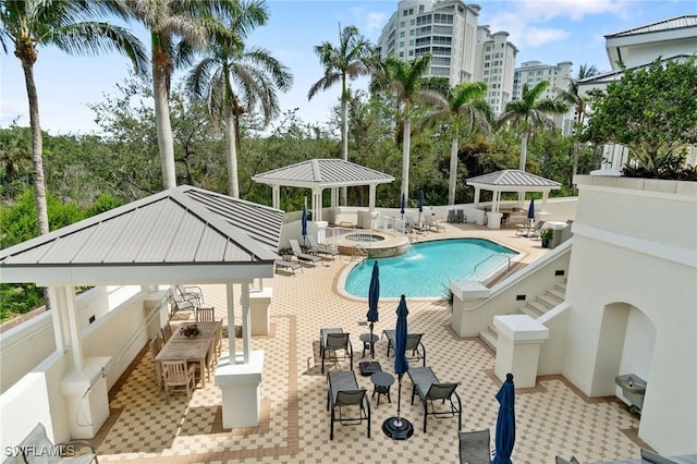 325 Dunes Blvd Unit T2, Naples, FL 34110 - photo 4