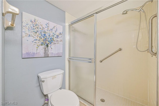 17458 Blueberry Hill Dr Unit F, Fort Myers, FL 33908 - bathroom with a tile shower and toilet