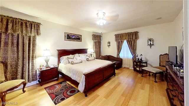 1108 Lee Ave, Lehigh Acres, FL 33972 - bedroom featuring light wood-style flooring and ceiling fan