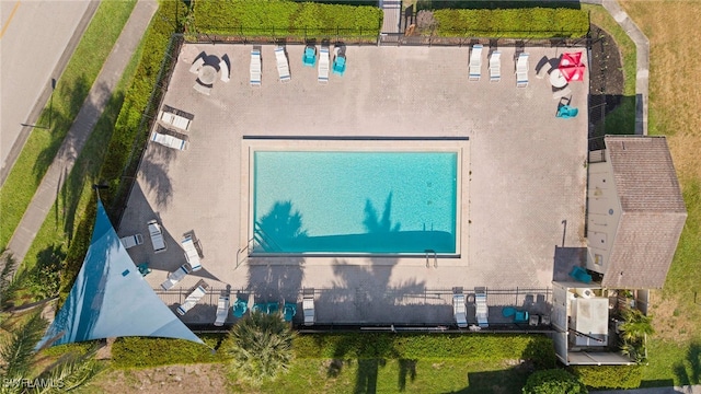 5210 Cedarbend Dr Unit 4, Fort Myers, FL 33919 - bird's eye view of a pool