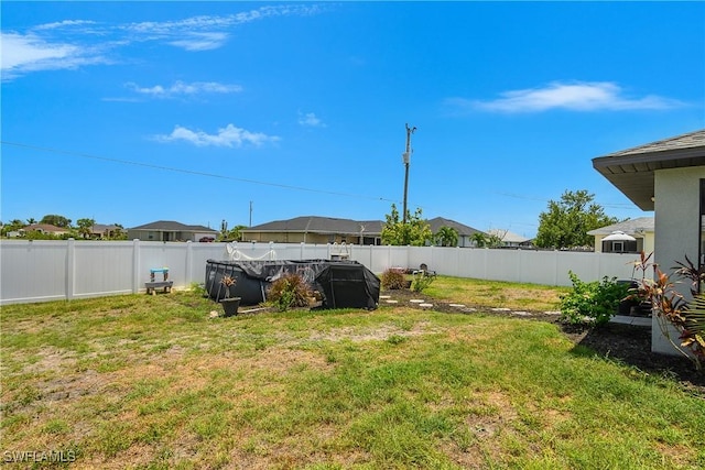 325 NE 24th Ter, Cape Coral, FL 33909 - view of yard