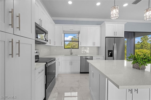 570 Sherwood Ave S, Lehigh Acres, FL 33974 - kitchen featuring stainless steel appliances, a sink, ornamental molding, light marble finish flooring, and recessed lighting