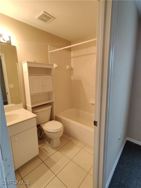 3646 Pine Oak Cir Unit 103, Fort Myers, FL 33916 - photo 17