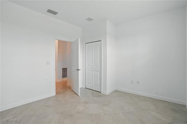 13952 Hunter Oak Dr, Fort Myers, FL 33913 - spare room featuring baseboards and light tile patterned floors