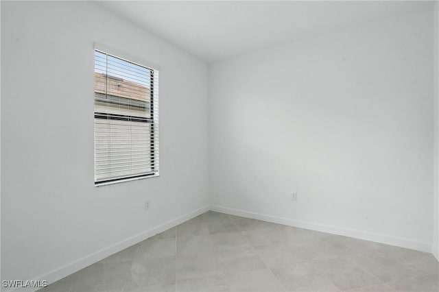 13952 Hunter Oak Dr, Fort Myers, FL 33913 - spare room with baseboards