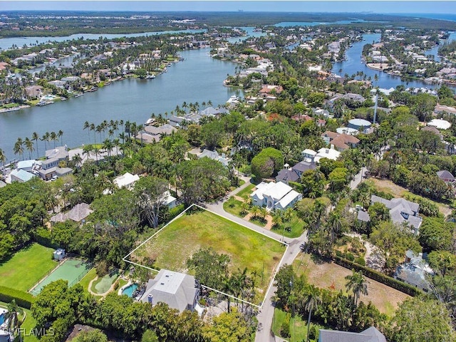 2545 Lantern Ln, Naples, FL 34102