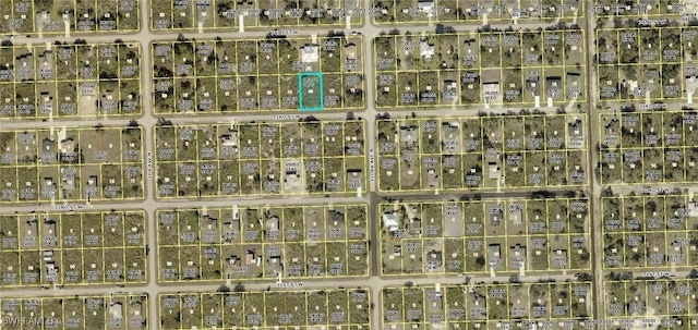 2704 73rd St W, Lehigh Acres, FL 33971