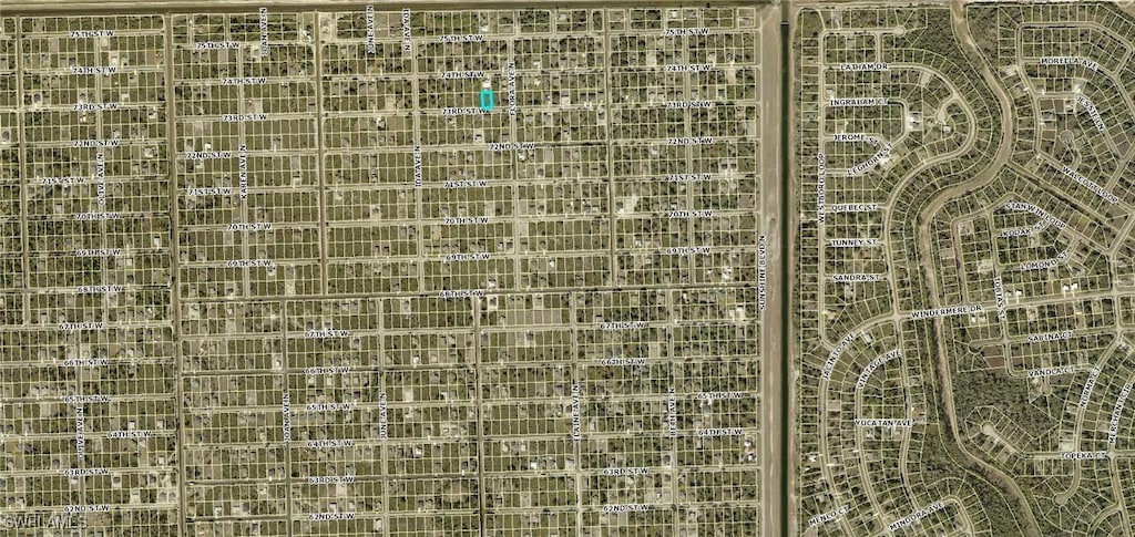 2704 73rd St W, Lehigh Acres, FL 33971