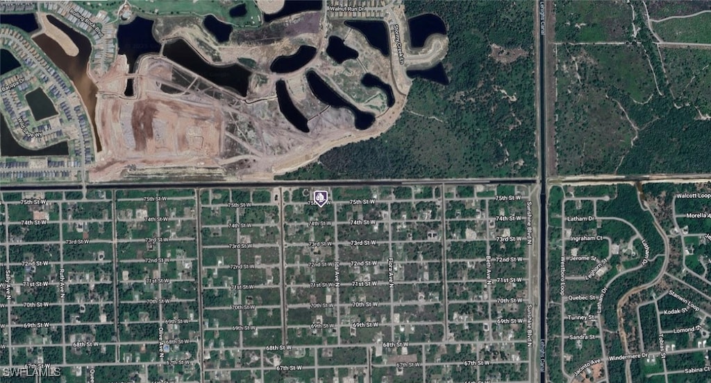 2805 75th St W, Lehigh Acres, FL 33971