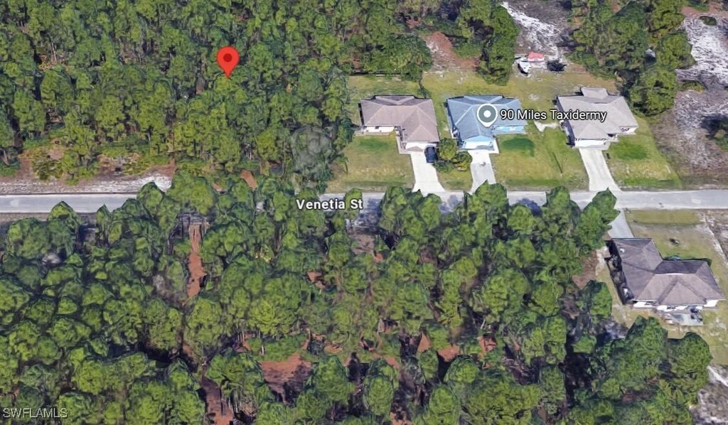 1111 Venetia St, Lehigh Acres, FL 33974 - photo 2