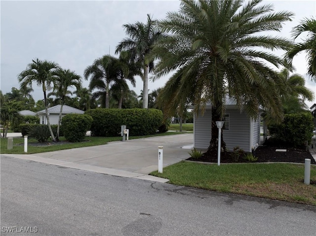 5701 Cypresswoods Resort Dr, Fort Myers, FL 33905