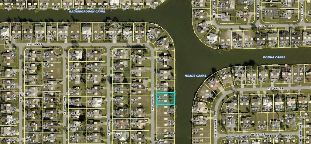 105 NE 20th Ct, Cape Coral, FL 33909 - photo 1