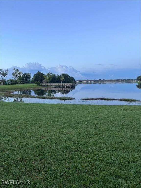 1118 Grove Dr, Naples, FL 34120 - water view