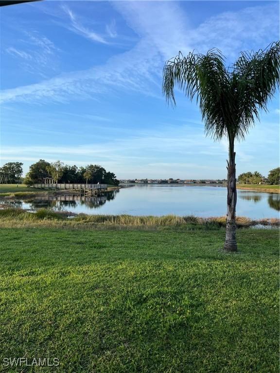 1118 Grove Dr, Naples, FL 34120 - water view