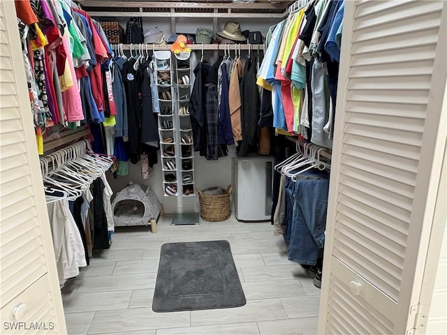 1118 Grove Dr, Naples, FL 34120 - view of walk in closet