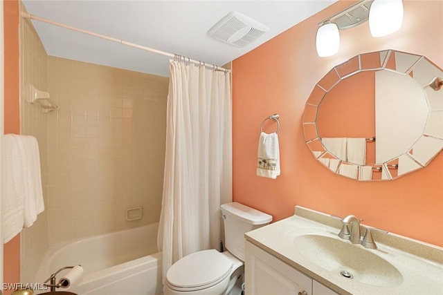 1250 Yesica Ann Cir Unit E106, Naples, FL 34110 - bathroom with vanity and shower / bath combo with shower curtain