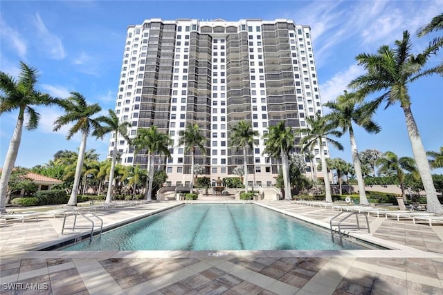 1060 Borghese Ln Unit 1005, Naples, FL 34114 - view of community pool