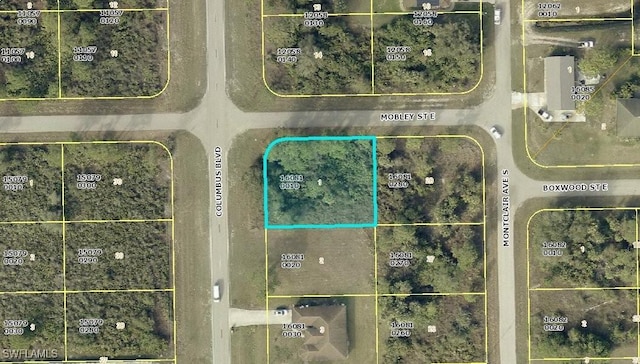 631 Columbus Blvd S, Lehigh Acres, FL 33974