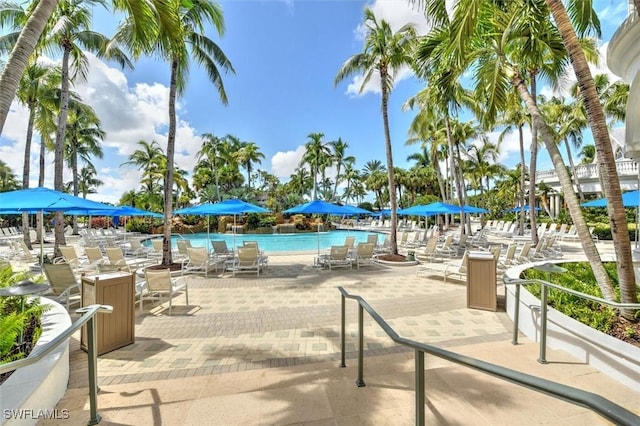 8375 Whisper Trace Ln Unit M203, Naples, FL 34114 - view of community pool
