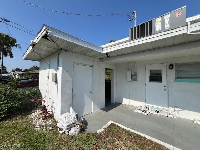8140 Cleaves Rd, North Fort Myers, FL 33903 - photo 12