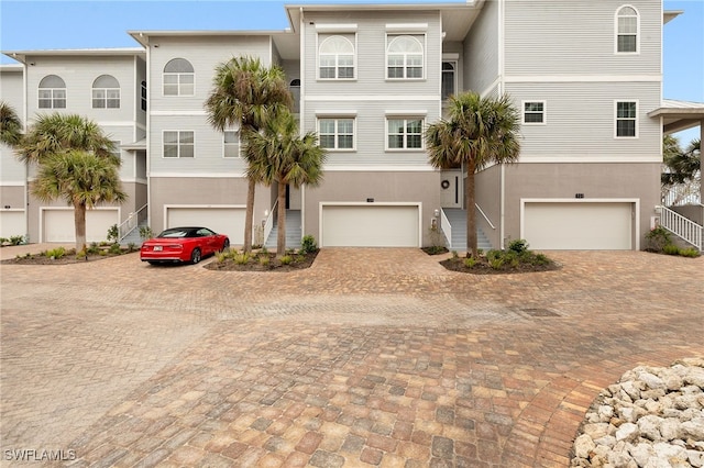 109 Barefoot Cir Unit 22, Bonita Springs, FL 34134 - photo 2