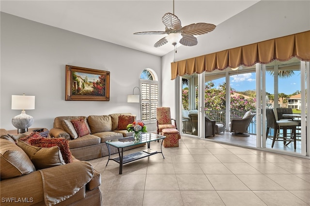 8453 Abbington Cir Unit 821, Naples, FL 34108 - photo 2