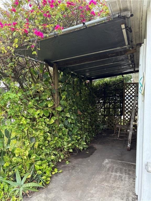 72/74 Cypress St, North Fort Myers, FL 33903 - photo 4