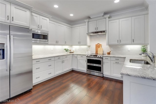 13577 Mandarin Cir, Naples, FL 34109 - photo 15
