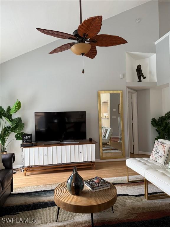 15009 Cloverdale Dr, Fort Myers, FL 33919 - photo 4
