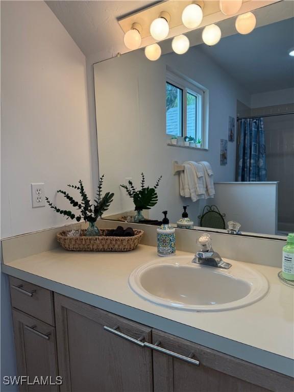 15009 Cloverdale Dr, Fort Myers, FL 33919 - photo 27