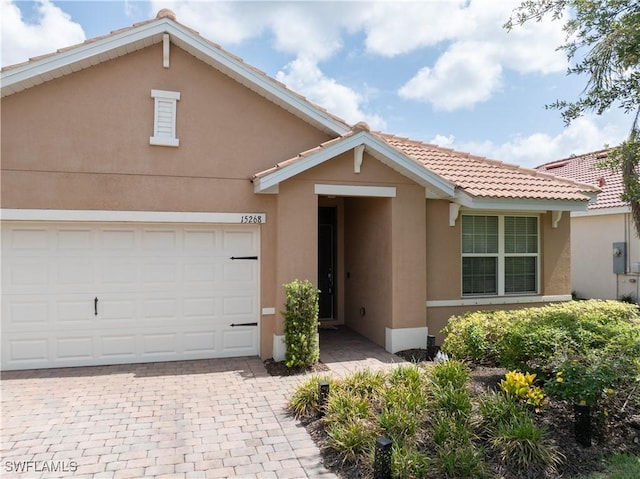 15268 Yellow Wood Dr, Alva, FL 33920 - photo 1