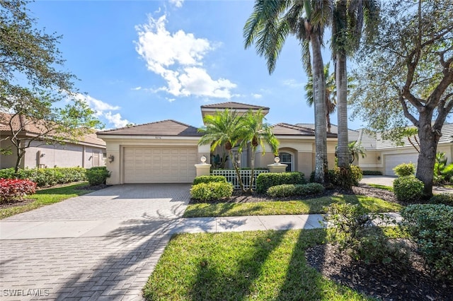 5274 Kensington High St, Naples, FL 34105 - photo 1