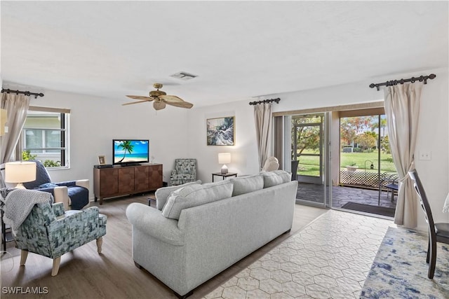 5549 Boynton Ln, Fort Myers, FL 33919 - photo 5