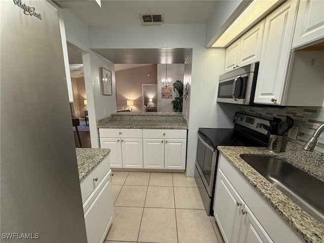14900 Summerlin Woods Dr Unit 13, Fort Myers, FL 33919 - photo 4