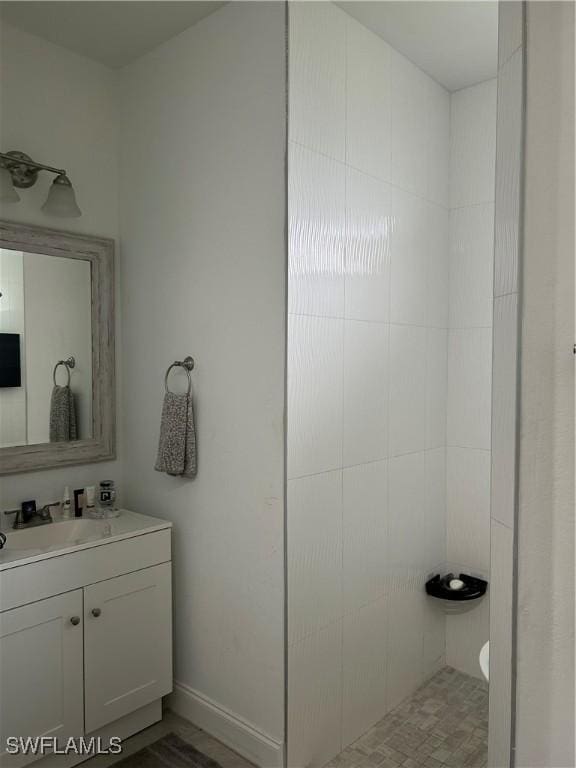 233 Baize Ave S, Lehigh Acres, FL 33974 - full bath featuring vanity and toilet