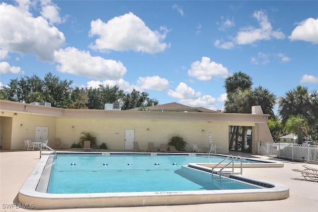 2079 Barkeley Ln Unit 8, Fort Myers, FL 33907 - photo 1