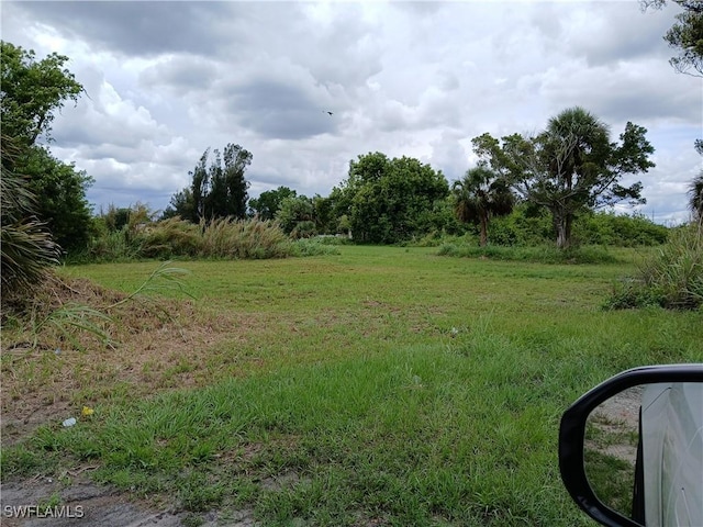 3541 Martin Ct, Fort Myers, FL 33916 - photo 2