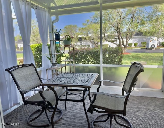 6843 Bogey Dr, Fort Myers, FL 33919 - view of sunroom / solarium