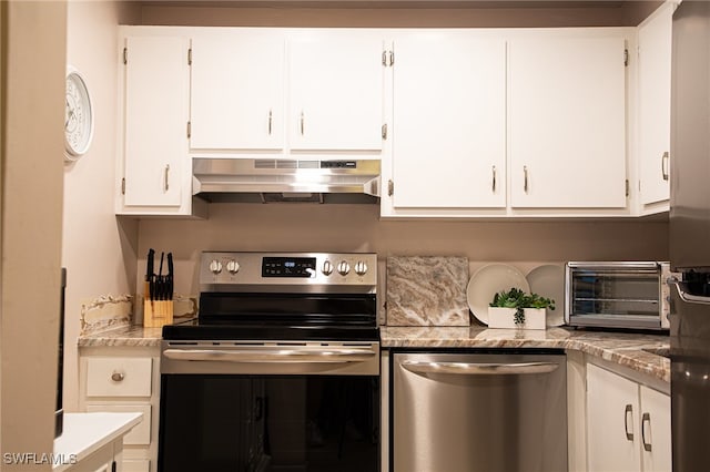 1724 Pine Valley Dr Unit 204, Fort Myers, FL 33907 - photo 2