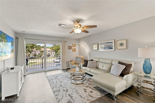 185 Palm Dr Unit 18H, Naples, FL 34112 - photo 1