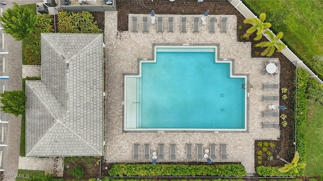 10415 Ventana Ln, Naples, FL 34120 - view from above of property featuring a pool